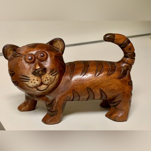Vintage Mid Century Antique Solid Hand Carved Baby Tiger Cat Figurine Sculpture - Picture 11 of 16
